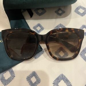 100% authentic Gucci sunglasses. Purchased at Nordstrom for $258